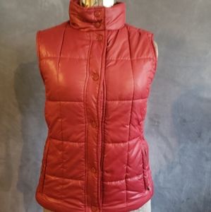 TWEEDS Maroon Puffer Fitted Vest Medium